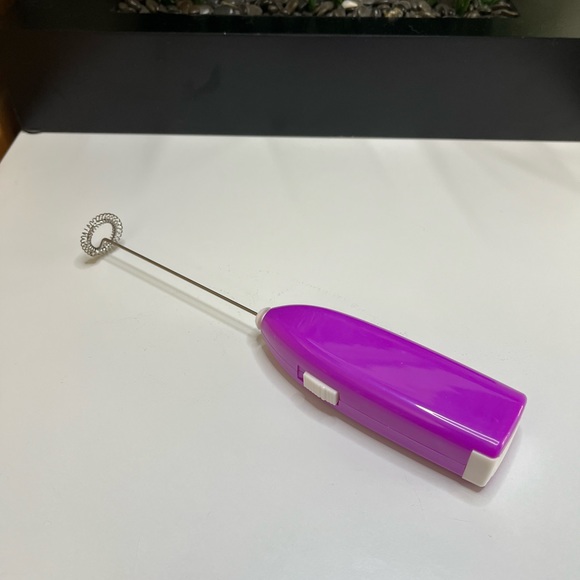 💥NEW Coffee frother milk eggs cappuccino café latte frothy mixer purple battery - Picture 1 of 9